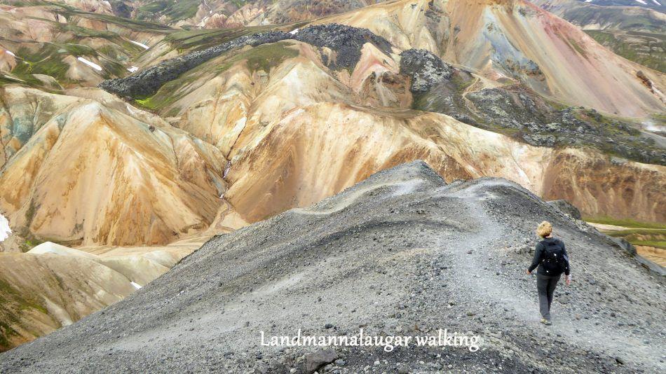 60-Landmannalaugar-walking-copy_export