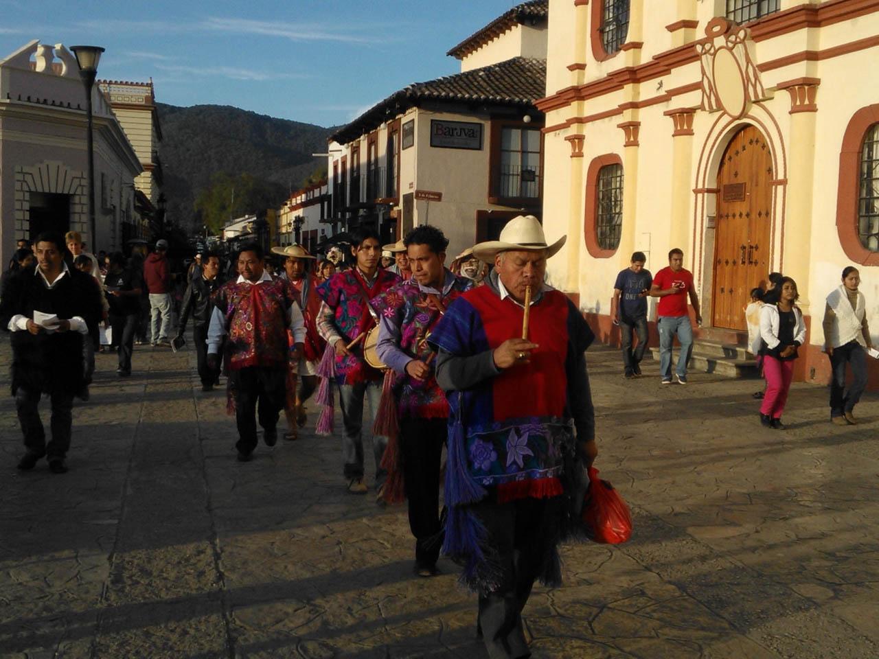 San Cris Selectie Murielle Coppin W1280