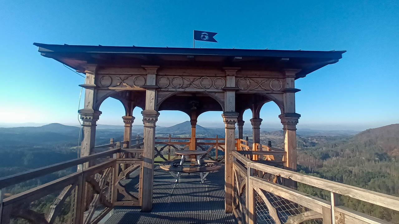 Lori Persoons Lori Persoons (7) Lori Persoons