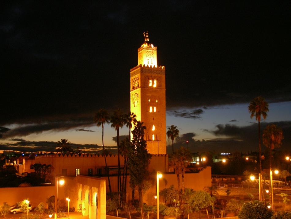 GEZ11-32-KM-Atlas-64-Koutoubia-by-night-Verhaegen-Johan