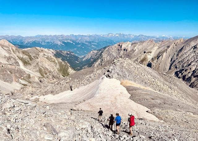 FR4QRA Lauraportier 2024 (5) Laura Portier 1080