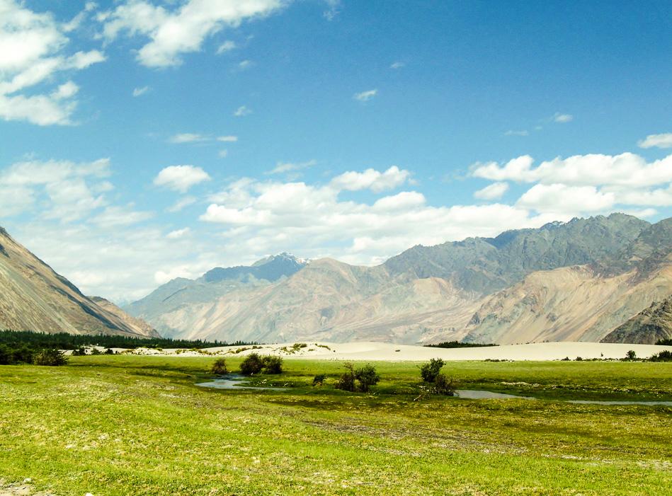 Ladakh KM 12 Lut De Smet Ladakh 2011 846_export_w950