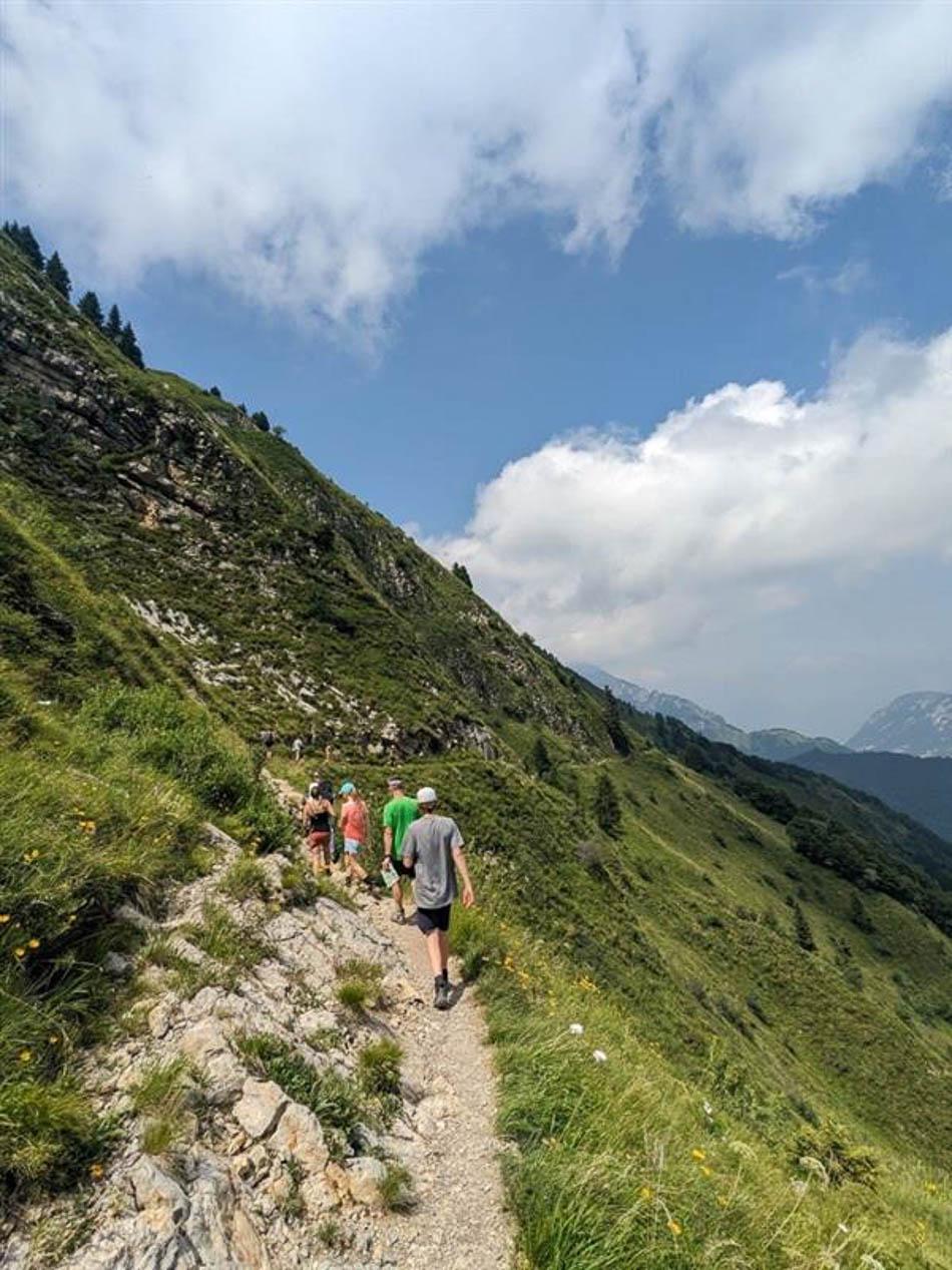 70e558d0-becf-4e4c-87c3-b4dc587ead7c-mountain-moments-agent-w950