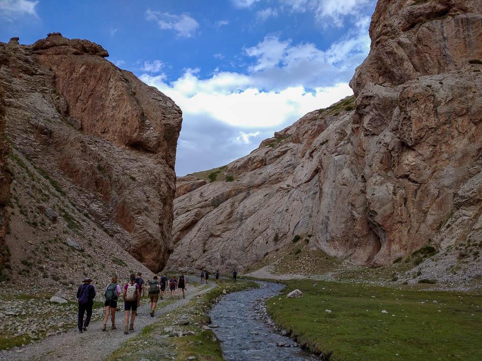 IMG 20220728 173416 Kirgizië Selectie Olivier Van Hoey W950 (1)