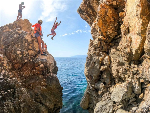 Italië - Multisport langs de kliffen van Cala Gogone