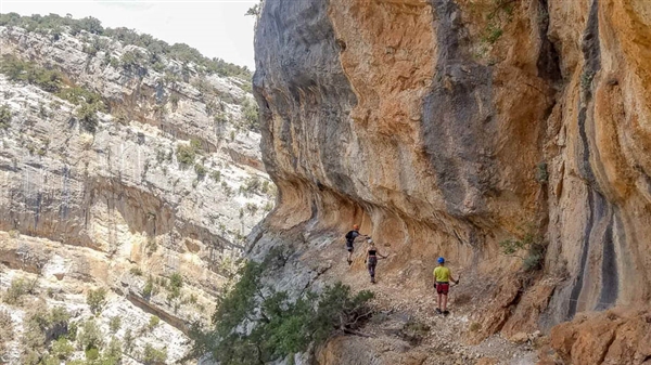 Italië - Multisport langs de kliffen van Cala Gogone